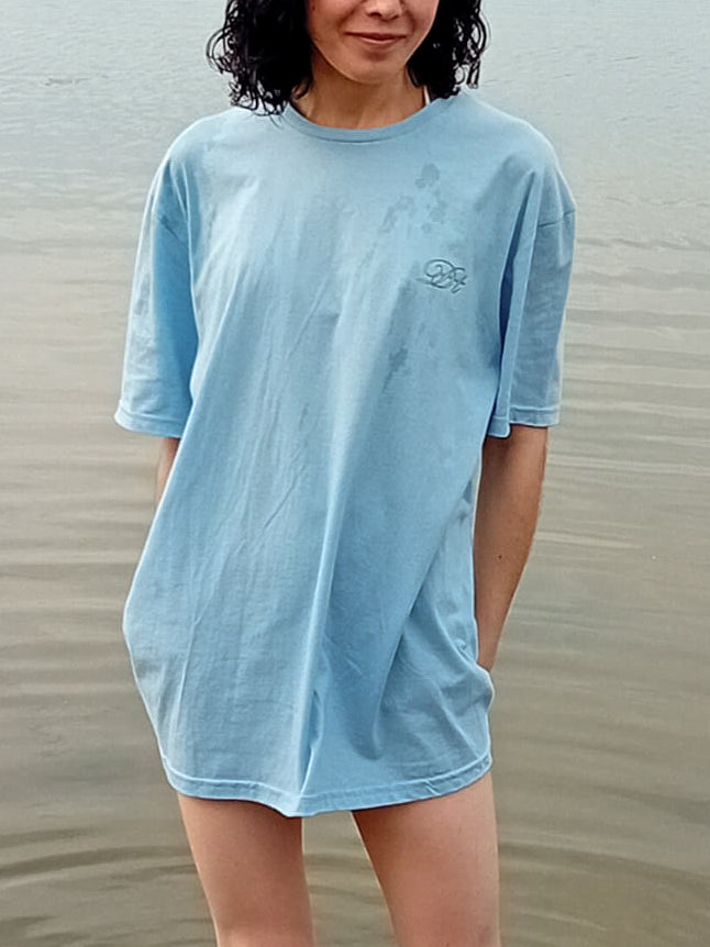 Mermaid aesthetic pearl shell woman T-shirt, oversized womens trendy clam tee