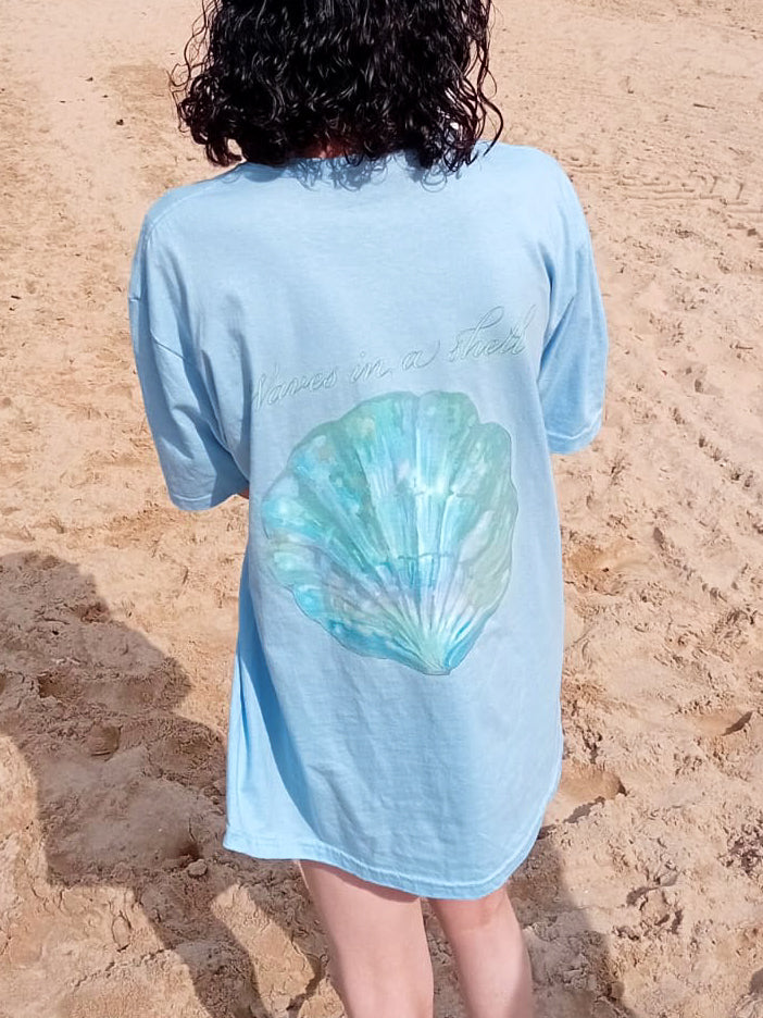 Mermaid aesthetic pearl shell woman T-shirt, oversized womens trendy clam tee