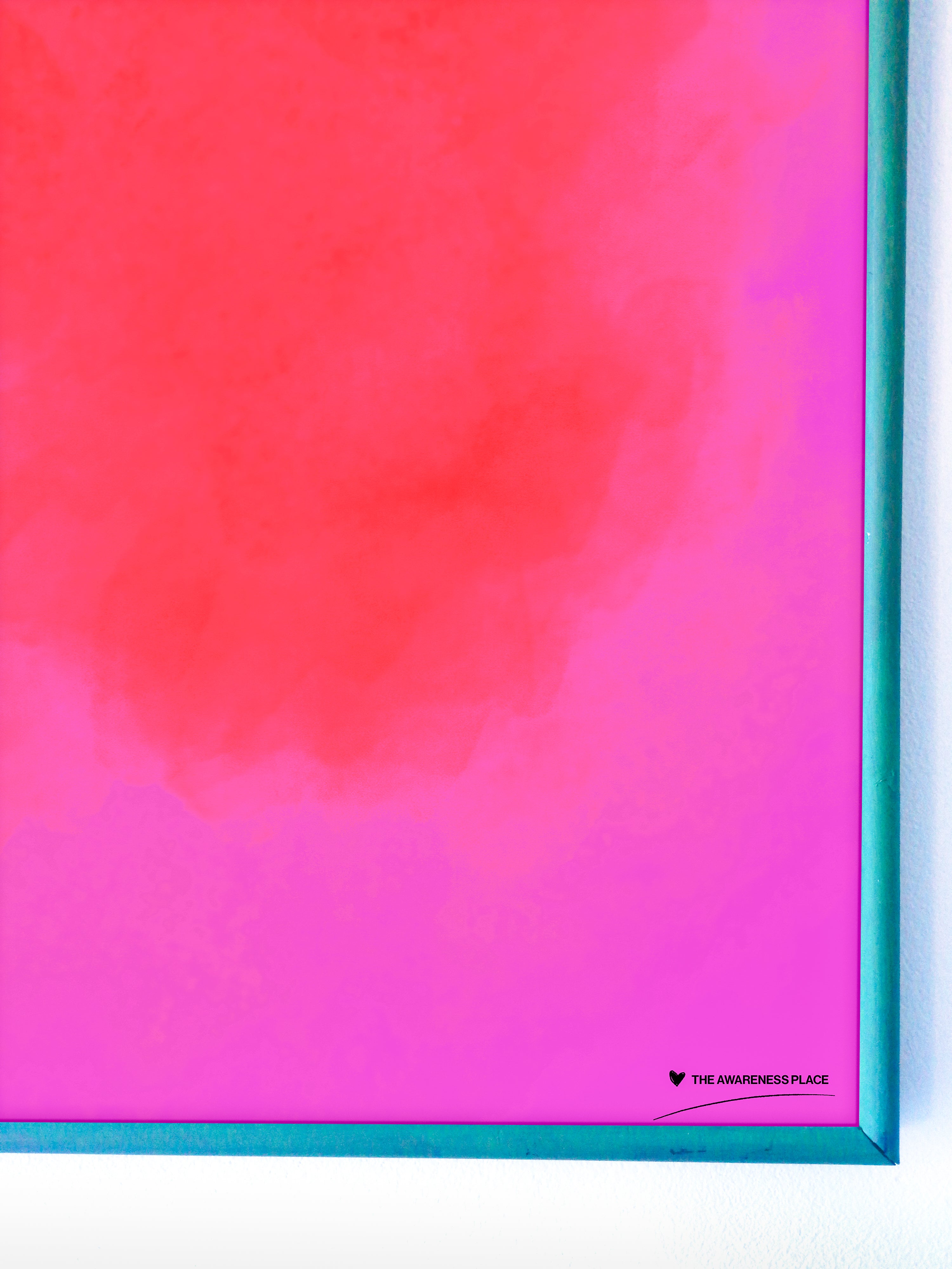Pink red gradient retro wall art detail